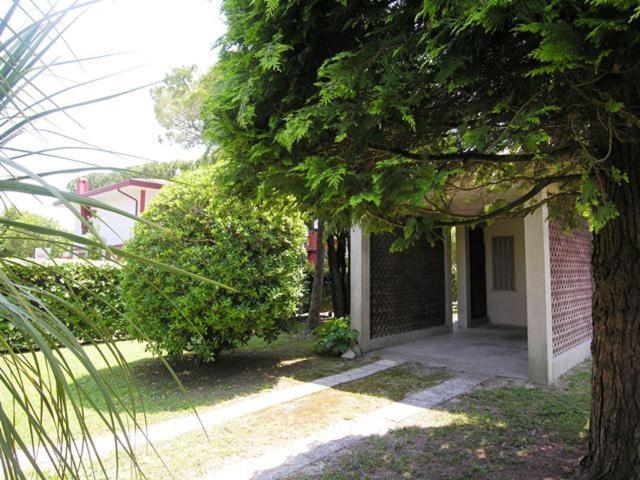 Villa Regina Bibione Exterior photo